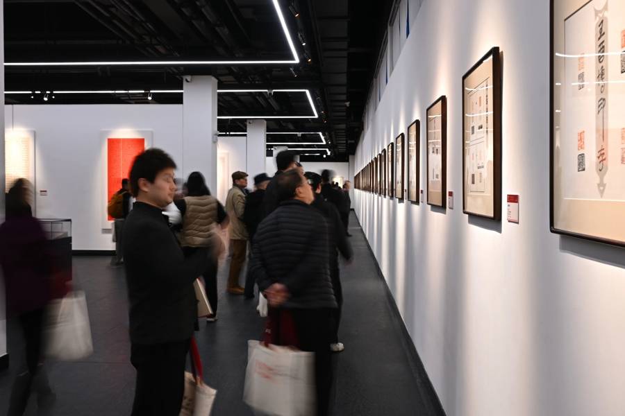 “检阅”最新成果，上海市第十三届书法篆刻大展启幕