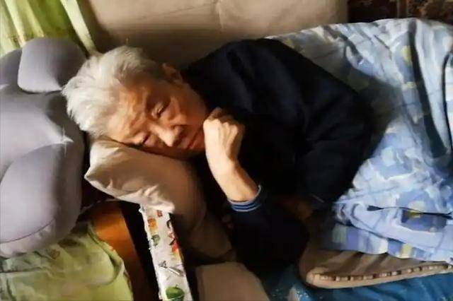 研究发现：冠心病患者若每天都睡午觉，不用多久，身体或有4变化