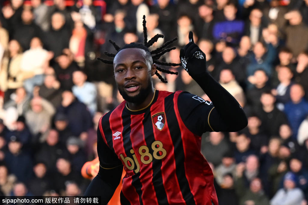 豪门哄抢！塞梅尼奥或在冬窗离队 英超前二+魔军想签他