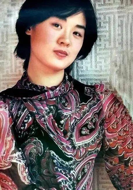 原创            丛珊：从国民女神到戏骨的纯粹坚守