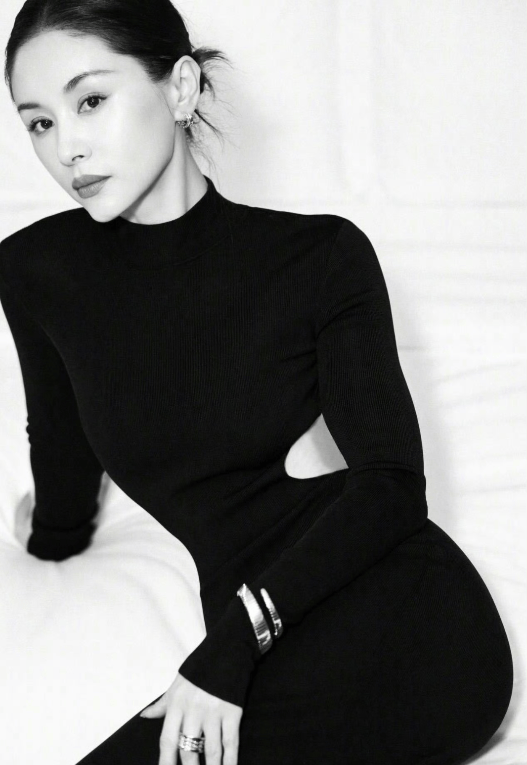 王子文自曝三年“恋爱空窗期”，网友：姐姐这是要专心搞事业啦？