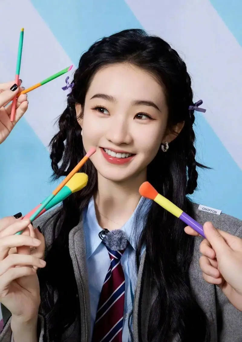 张艺凡方辟谣与范世錡恋情：艺人目前单身