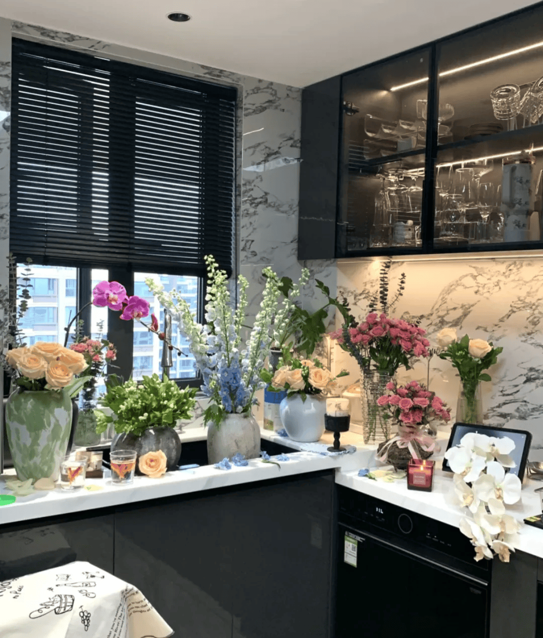 不是吧！瓷器也会“开花”？