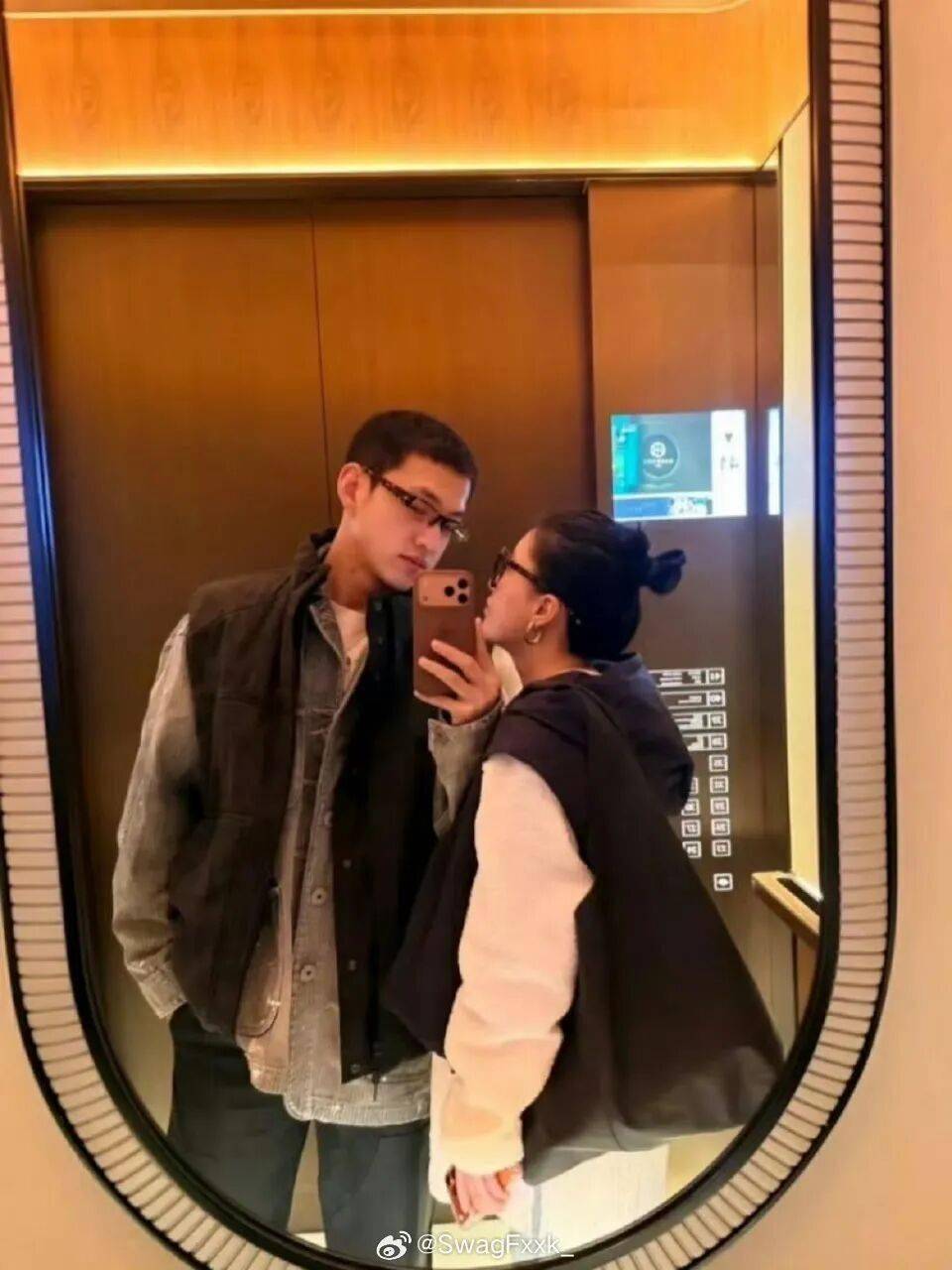 李嘉格回应恋情后大秀恩爱！车导评论区被刷屏！