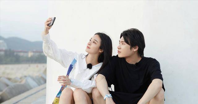 姐弟恋，男友不成熟，怎么办？（摆正心态，用爱呵护，培养成熟，逐步成长）