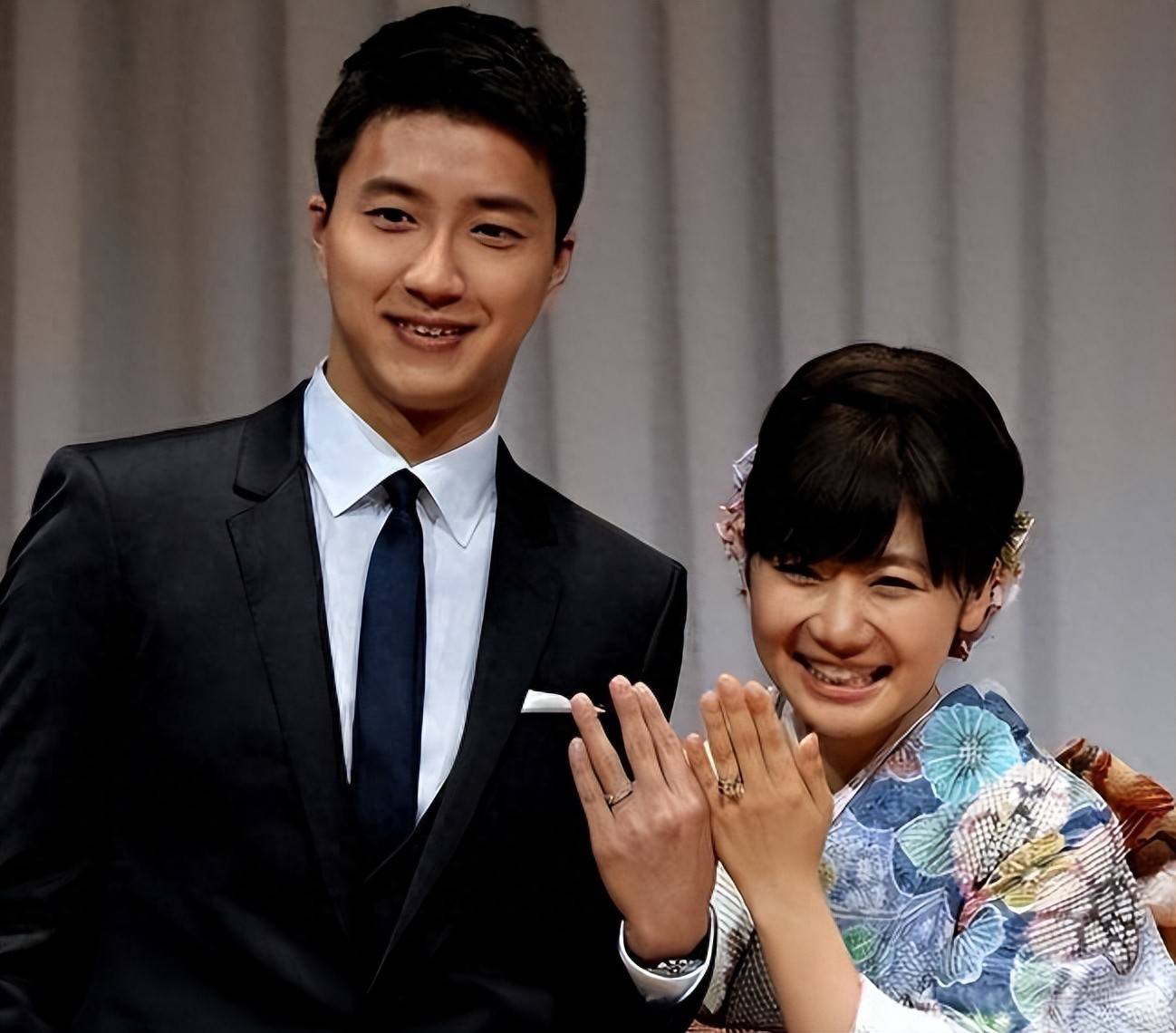 原创            离婚4年后，福原爱带娃回日本已成大老板，江宏杰却已经开始卖房