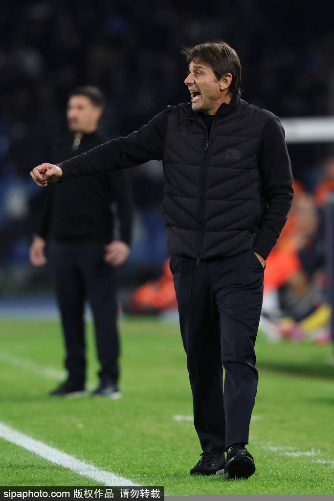 孔蒂称赞穆里尼奥：与他交手是一种荣幸，面对本菲卡的挑战不可小觑