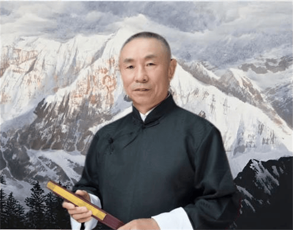 雪域圣山画派创始人——画家任文山