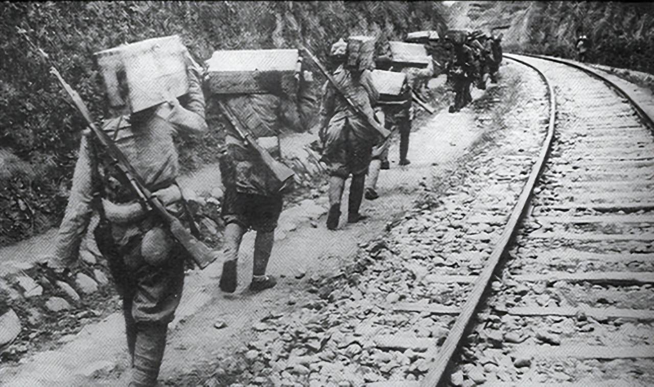 原创            彭德怀陕北指挥2万人成功抗敌25万人，单是因为他指挥能力强吗