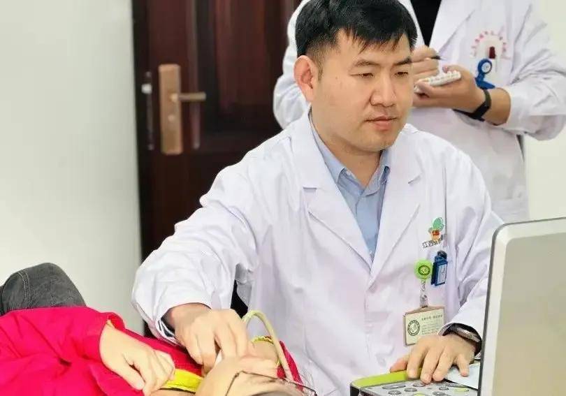 原创            除了颈部肿块，甲状腺癌还有这三个隐匿症状！