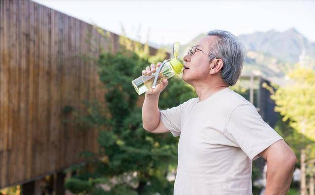 发现一个特点，凡是患上糖尿病的患者，身体大多数有这几个特征