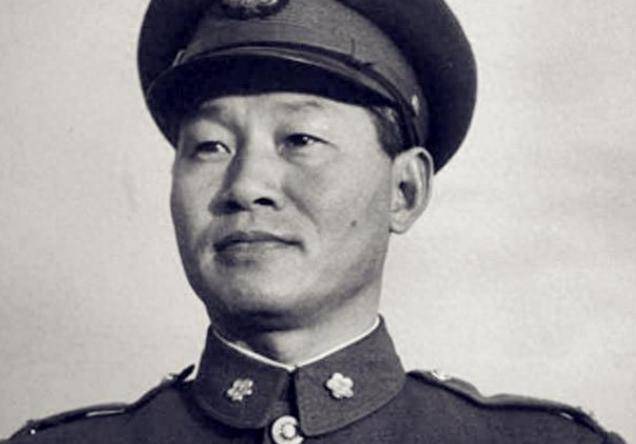 原创            抗日战神被软禁33年，妻子逼其纳妾，生下4个科学家造福祖国