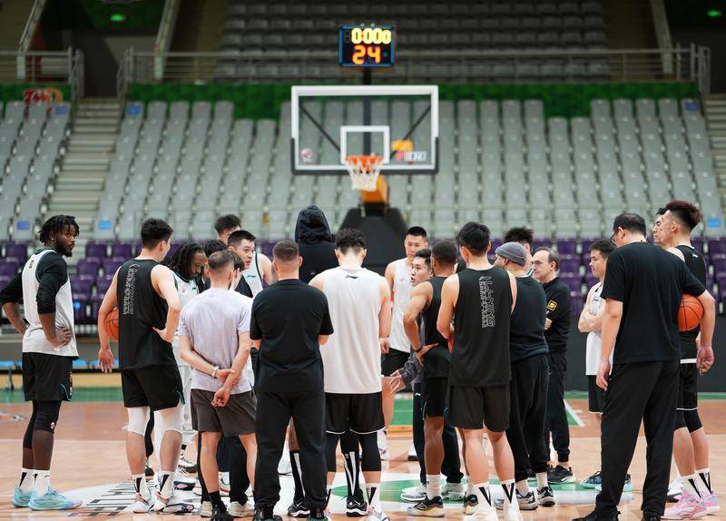 王朝底蕴！无核辽宁全民皆兵 全新打法掀翻卫冕冠军