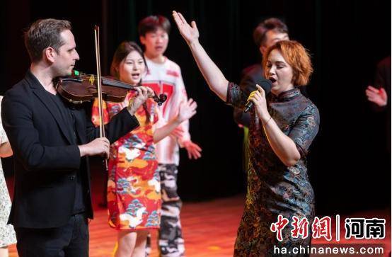 “艺”聚中原 中外九校艺术交流月在郑州启幕