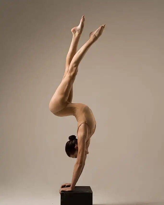 惊艳！这组舞者肢体艺术摄影让人心动不已