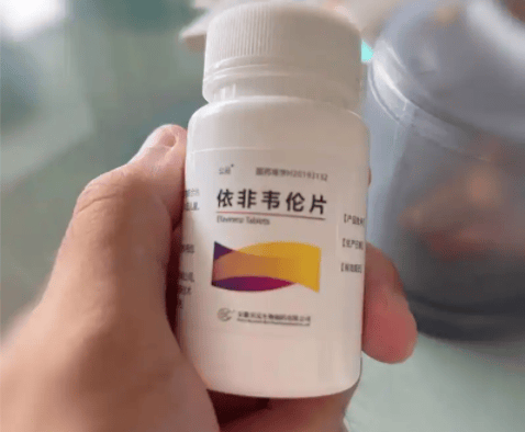 原创            艾滋感染者出现肝损伤是否为依非韦伦的副作用？该如何处理？