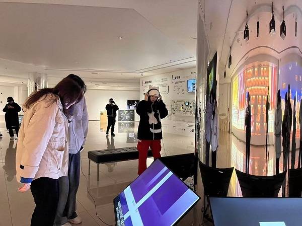 “电脑艺术”专题展在重庆开展