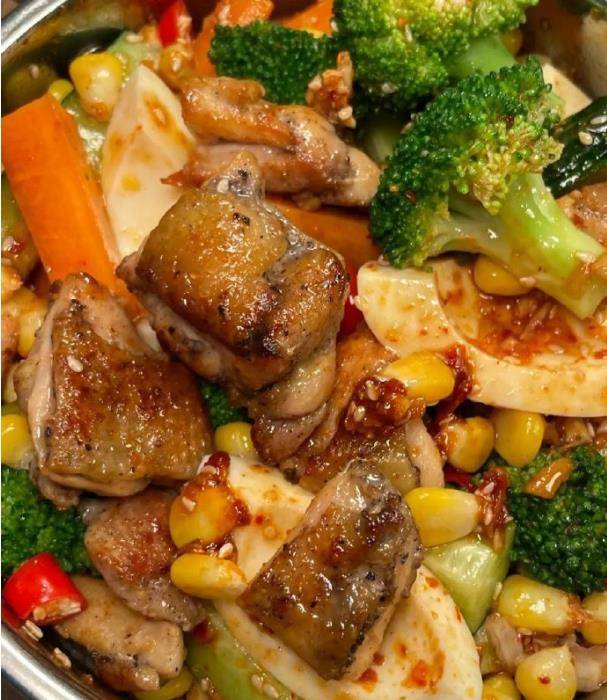 原创            吃这水果堪比吃肉，小小一个12块，美容养颜保护子宫，女生要多喝