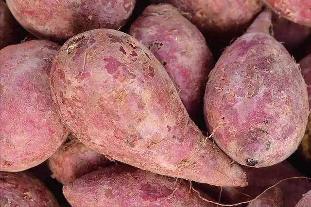 血糖高不能吃红薯？医生多次强调：要想胰岛健康，5食物要少吃！