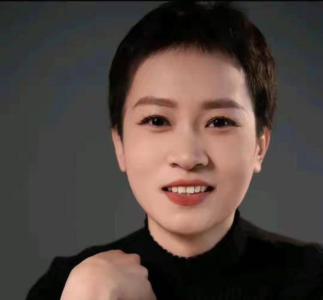 抗癌人刘丽去世，年仅34岁，网友直言她患癌与职业有关系
