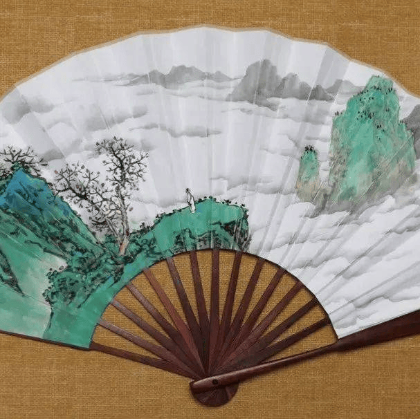 吕文扬绘画大师深耕扇面绘画创作传承雅致文人情趣