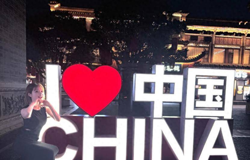 是金子总会发光，33岁美依礼芽官宣喜讯，一番言论让她备受好评