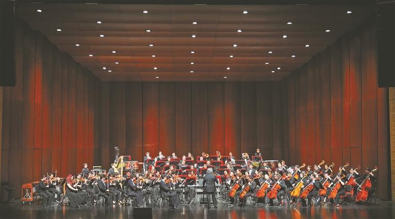 哈尔滨冰雪文化艺术季《交响音乐会》奏响