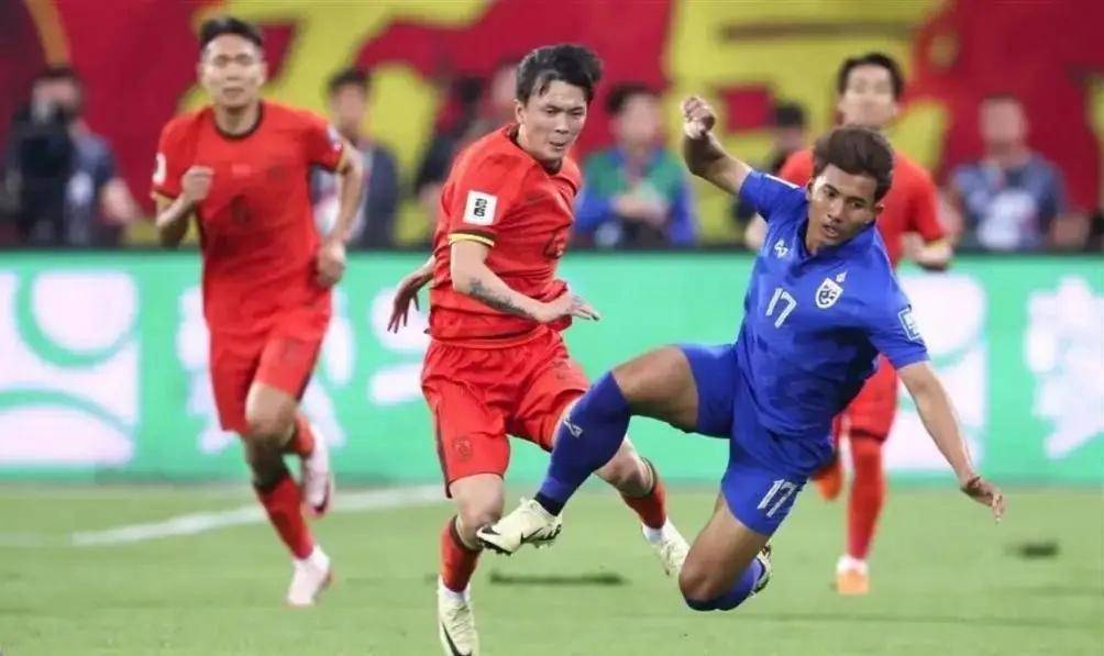 原创            避开日韩真躺赢？国足抽中上上签，出线稳了还是想多了