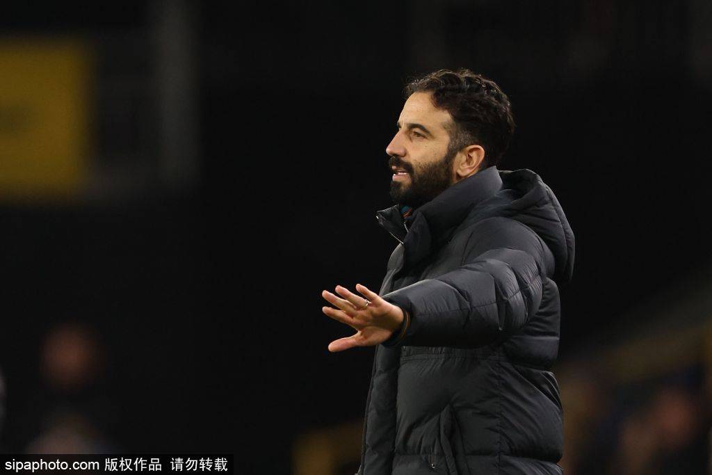 阿莫林：执教曼联1年收获远超过过去5年，现在我已成长为更好的教练