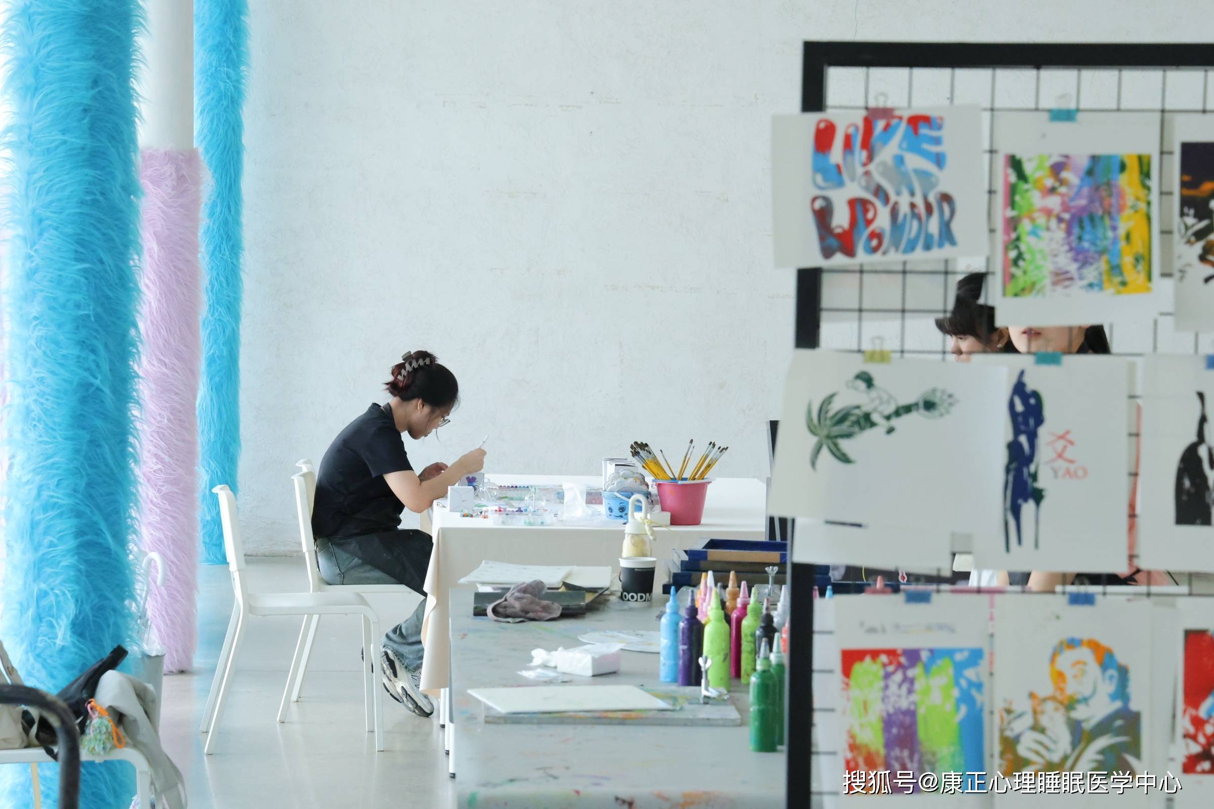 孩子闭门不出，是性格内向还是心理问题？