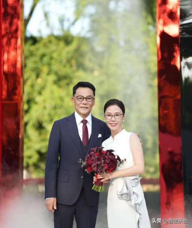 原创            结婚3个月，李国庆与张丹红国外高调示爱，娶了白月光人生圆满了