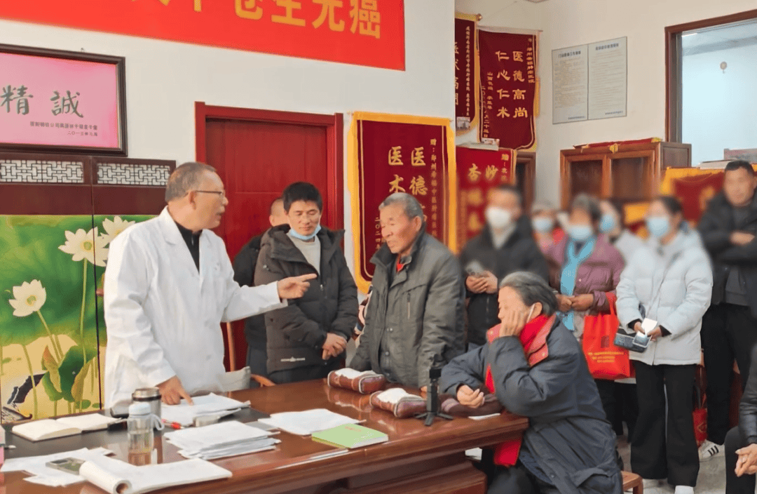 晚期癌症病人，单吃中药能行吗？