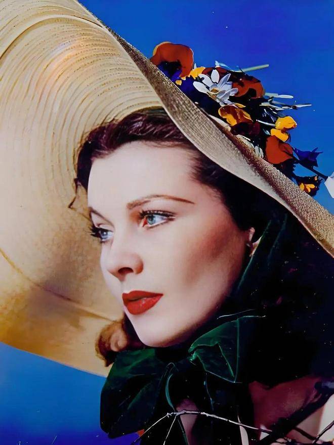 原创            她们被誉为世界上最美的三个女人，你认识吗？