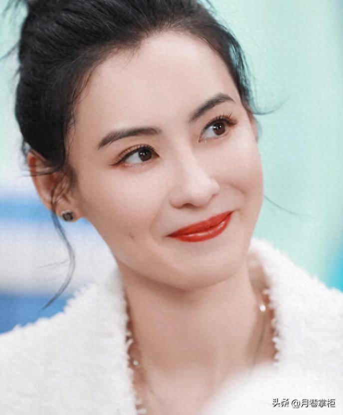 一觉醒来天塌了！张柏芝被前经纪人告上法庭，索赔金额上千万元