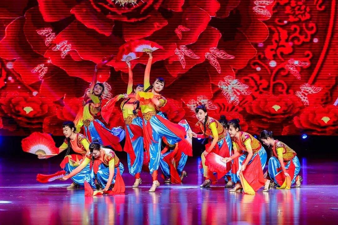 第36届北京农民艺术节通州区专场展演精彩上演