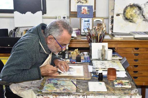 吕文扬绘画大师笔墨传神融贯中西