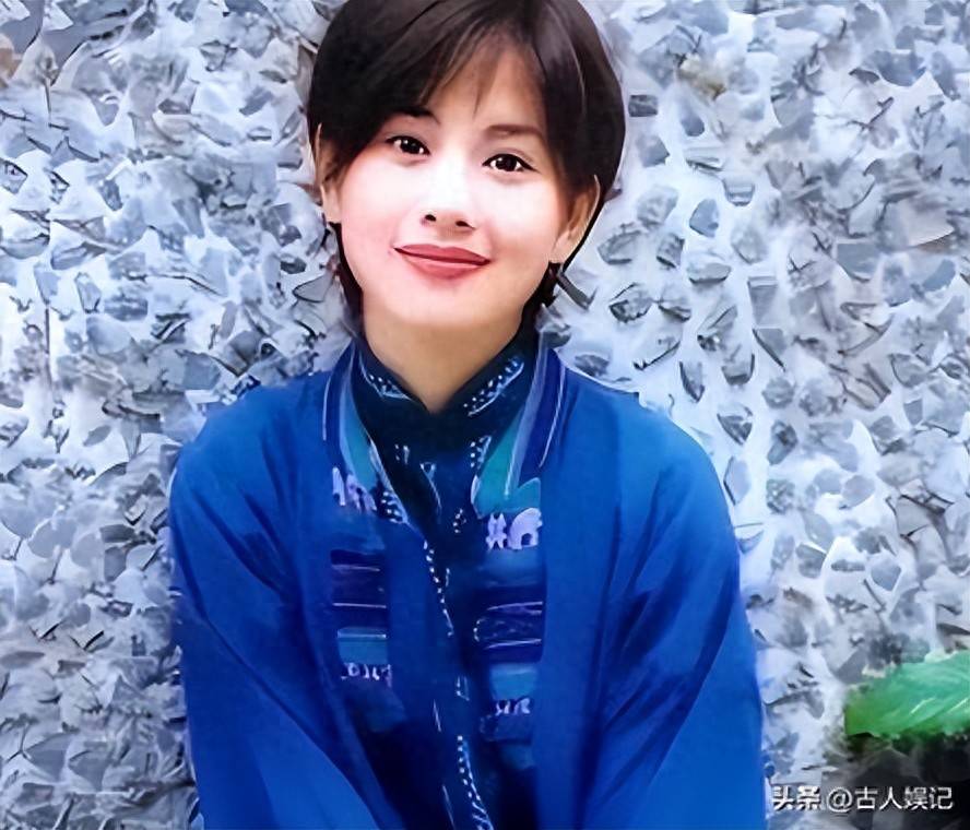 原创            陈松伶回香港又瘦了一圈，自曝已减14公斤，丈夫每天监督陪练