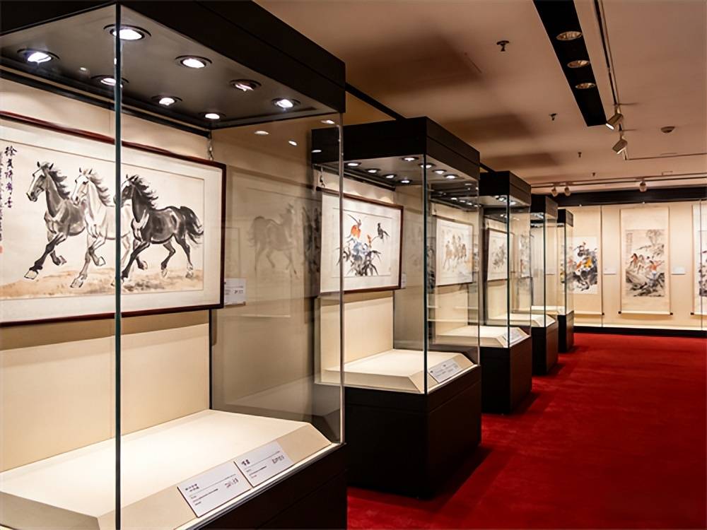 藏家卖字画怕踩坑？找丰宝斋：鉴定专业，给钱爽快