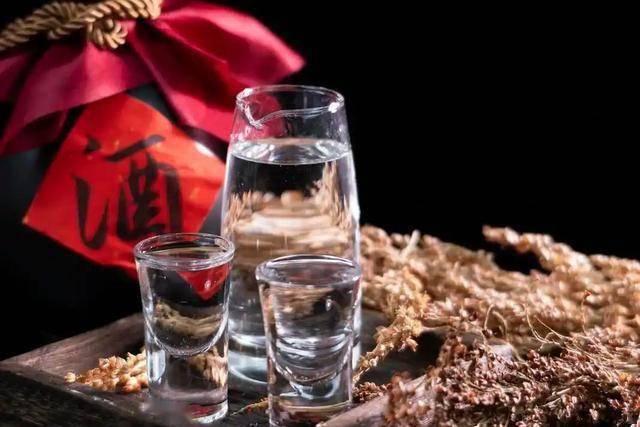 调查发现：糖尿病患者若经常喝白酒，用不了3个月，有这5坏处