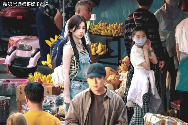 原创            145万预约掀热度，《双轨》全球同频开播，敏感题材该如何破局？