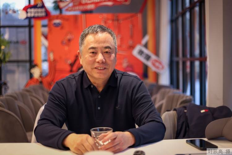 文汇专访·文化艺术奖终身成就奖｜庄智象：献给深耕不辍的出版人