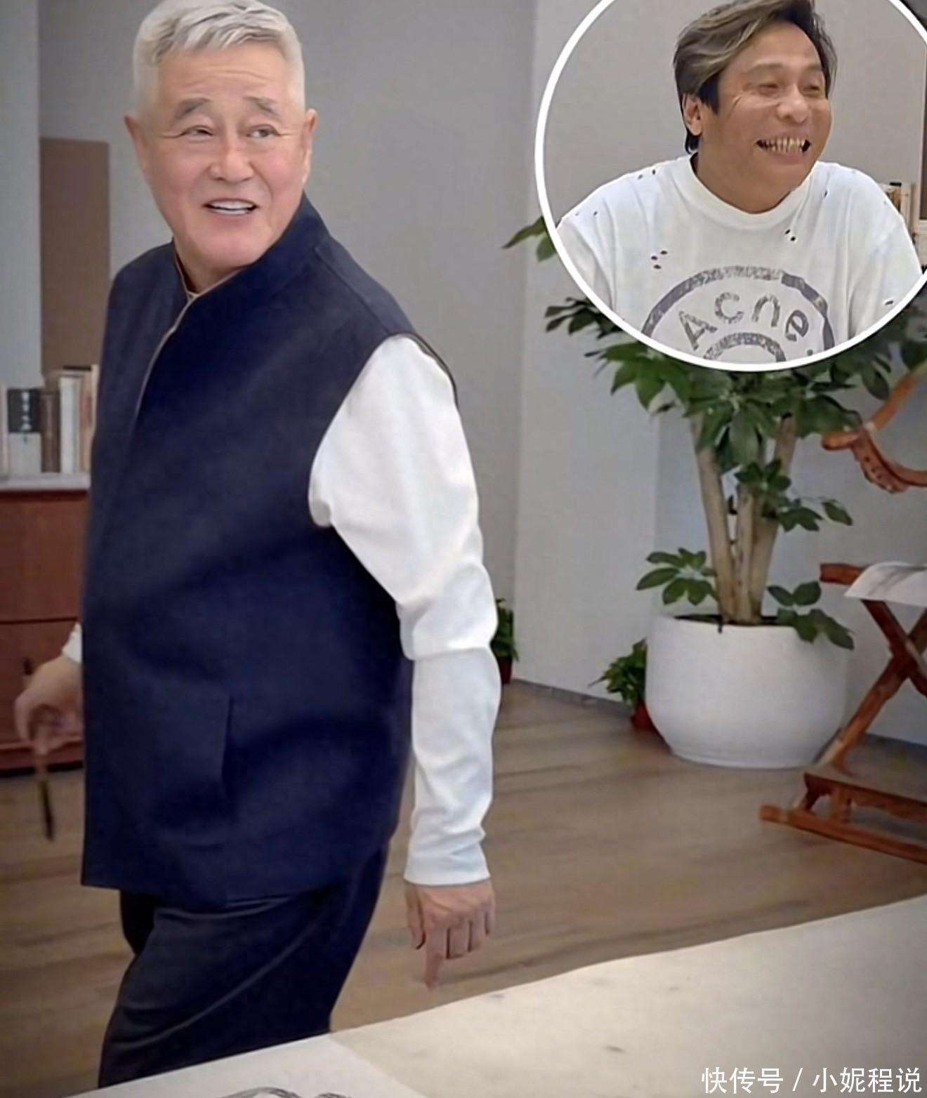 68岁赵本山在家练书法！头发花白很精神，宋小宝晒师父巨幅字画墙