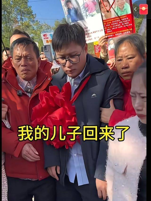 原创            梁志辉首播人气旺，华生大方赠红包鲜花表诚意