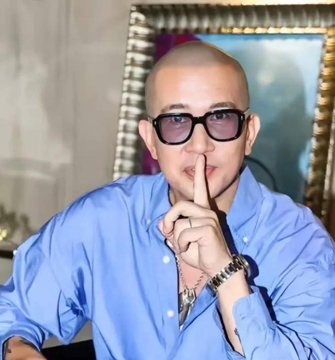 原创            台媒：具俊晔这波赢麻了！S家风云成最佳跳板，韩综争抢“大S唯一代言人”