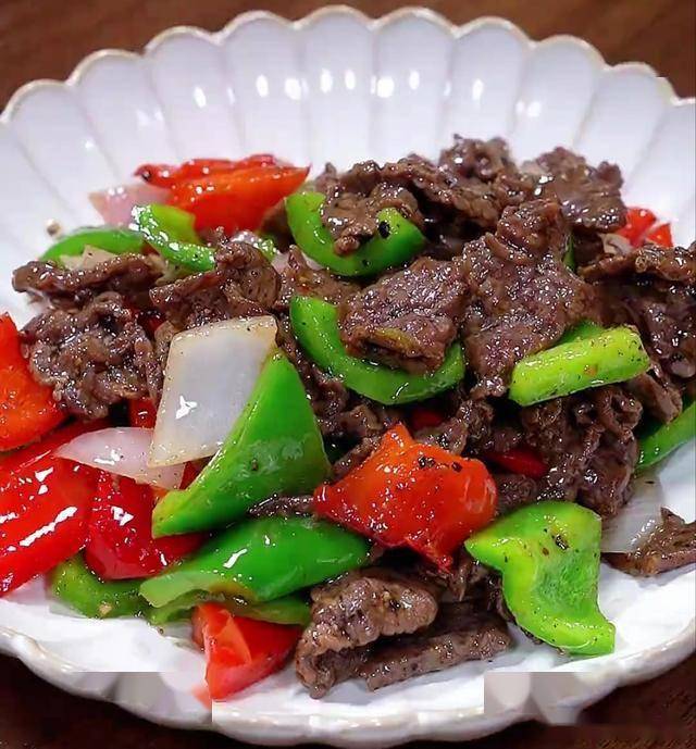 俗话说：“阳气足，百病消”！天冷后，建议常吃这8菜，升阳祛湿