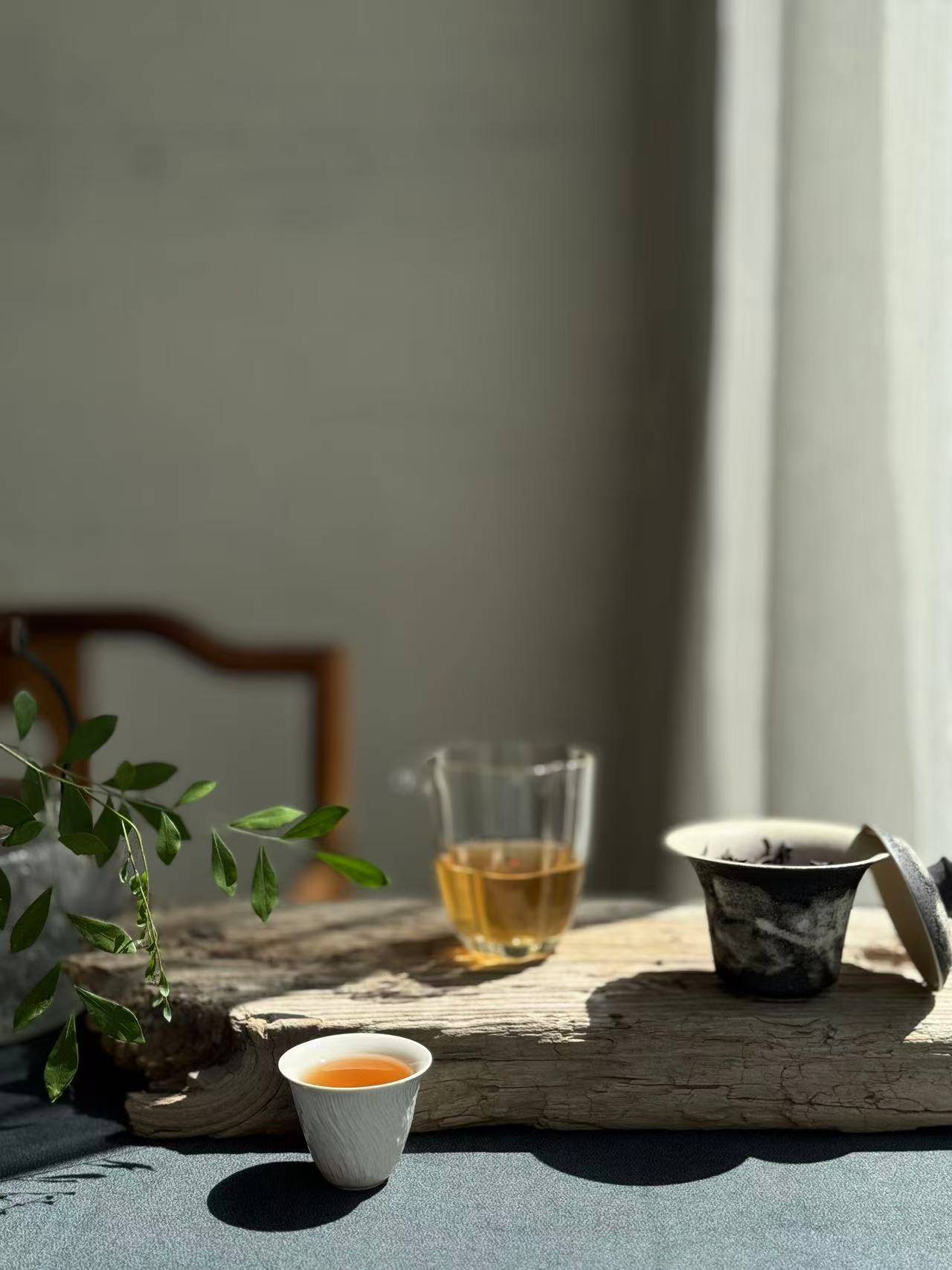 原创            高端岩茶都是轻火，垃圾茶都是足火，这是岩茶圈的内幕吗？