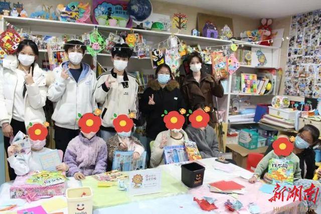 青春志愿行，大学生用爱心守护病房笑颜