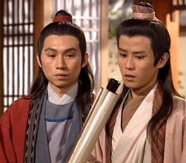 TVB绿叶王曾被嘲笑跑龙套，转行做直播，罕晒婚纱照感激太太包容