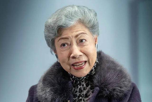 突发！91岁TVB知名老戏骨被曝离巢，害怕脑力衰退不肯轻易退休