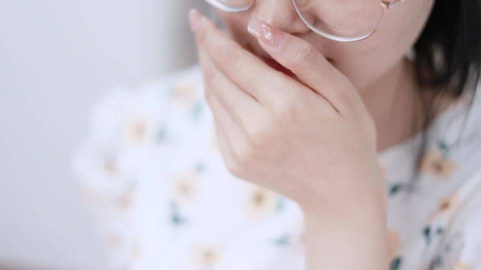 医生提醒：肺癌侵袭不会悄无声息，5个夜间异常表现，要提高警惕